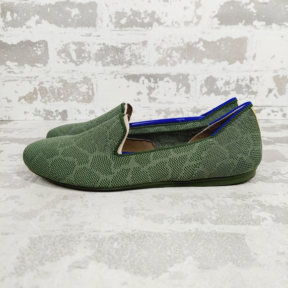 New Rothy's The Flat Safari Green Sage Giraffe Round Toe Slip On Loafers O472